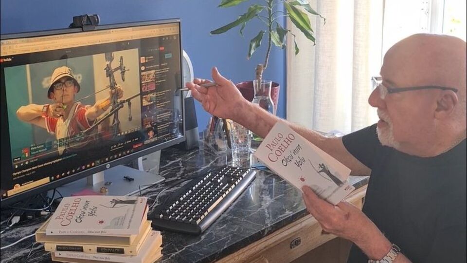 Son kitabını Mete Gazoz'a adadı