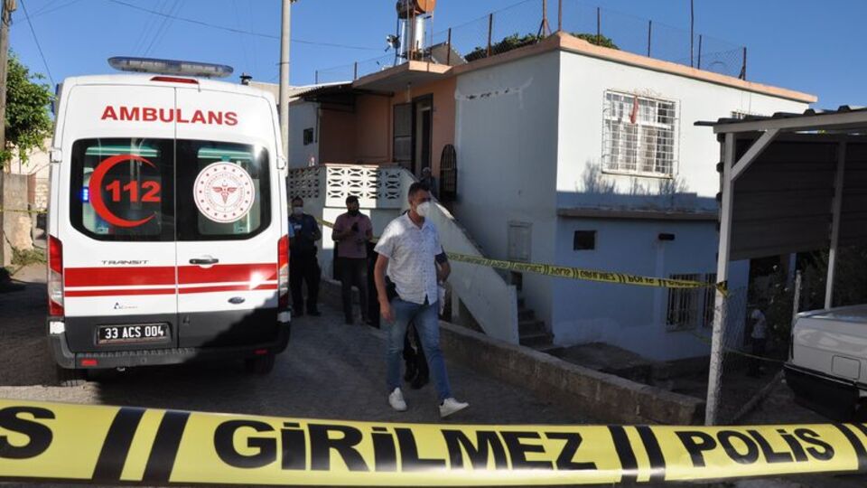 Eşi tarafından öldürülen kadın defnedildi