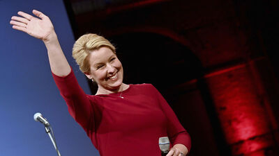 Berlin'in ilk kadın belediye başkanı!