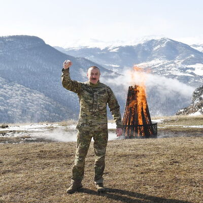 2. Karabağ Savaşının 1. yılı: Aliyev'in duygu dolu anları!