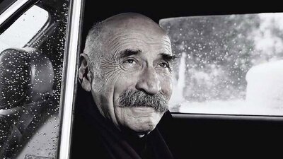 Tuncel Kurtiz kimdir?