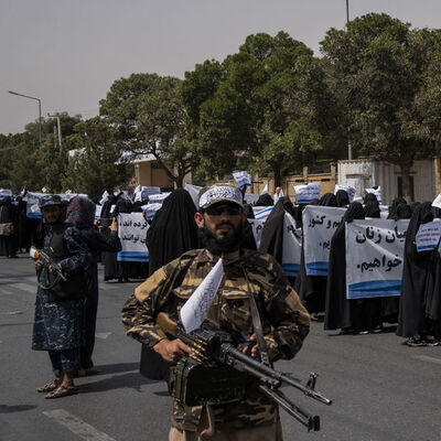 Kabil Üniversitesi rektöründen kadınlara yasak!