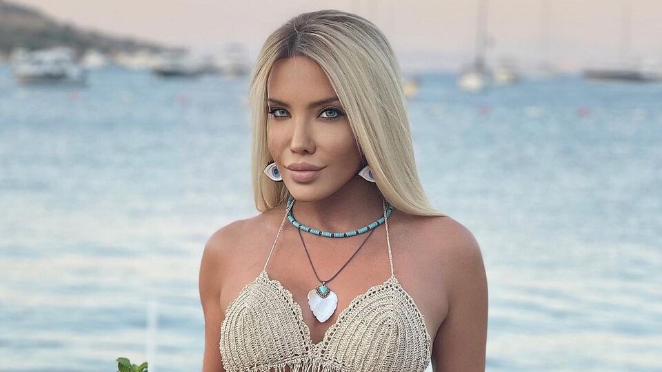 Esra Ersoy'a 'cinsel taciz' soruşturması