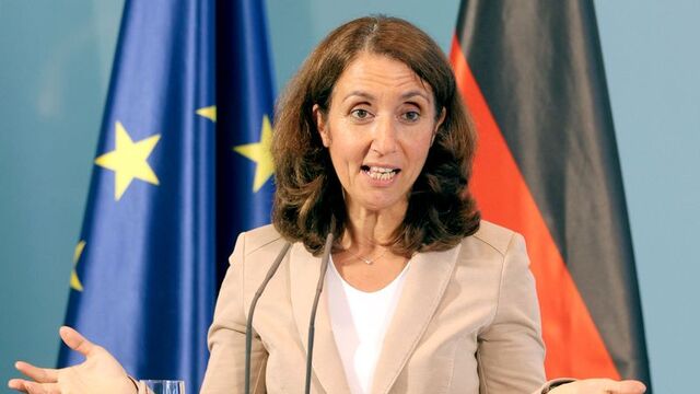 Alman Federal Meclisi'ne Türk kökenli başkan iddiası!