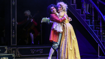 'Amadeus' sezonu açtı