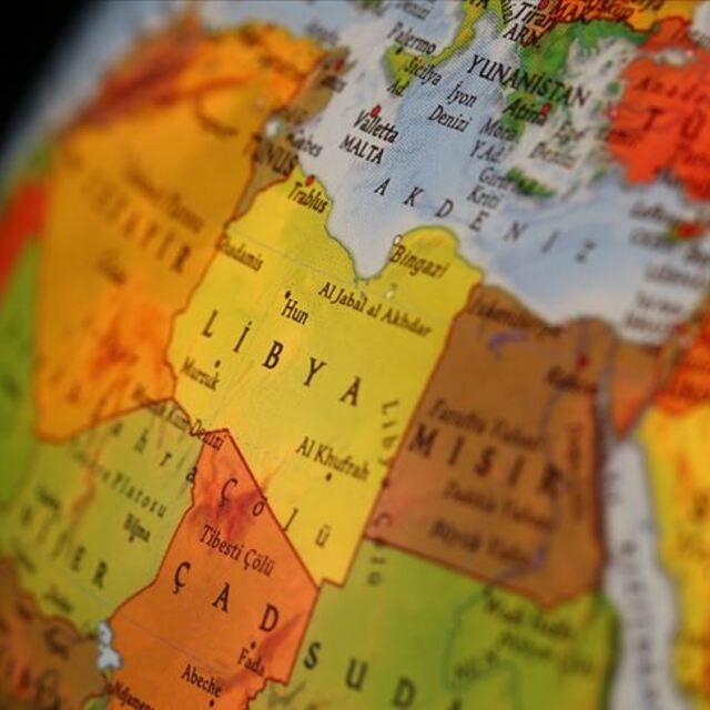 7 yıl sonra ilk: Libya'dan Kahire'ye uçuşlar başladı