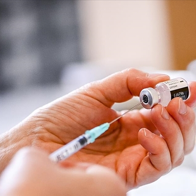 BioNTech o aşının Faz 2 denemelerine başladı