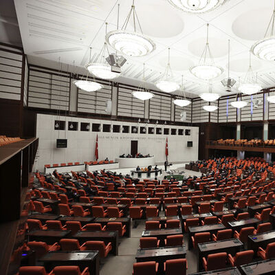 Meclis yasama mesaisine başlıyor