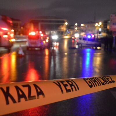 3 kişi karşıya geçmek isterken feci şekilde can verdi