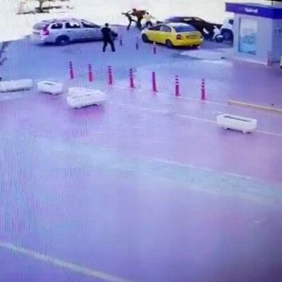 Yol verme tartışmasında böyle bıçakladılar