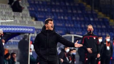 Başakşehir'de Emre Belözoğlu dönemi!