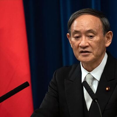 Japonya’da Başbakan Suga kabinesi istifa etti