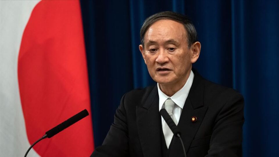 Japonya'da Başbakan Suga kabinesi istifa etti
