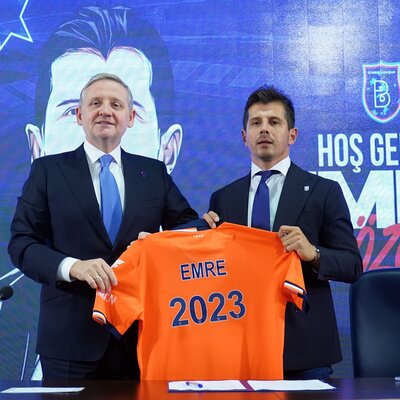 Emre Belözoğlu imzayı attı