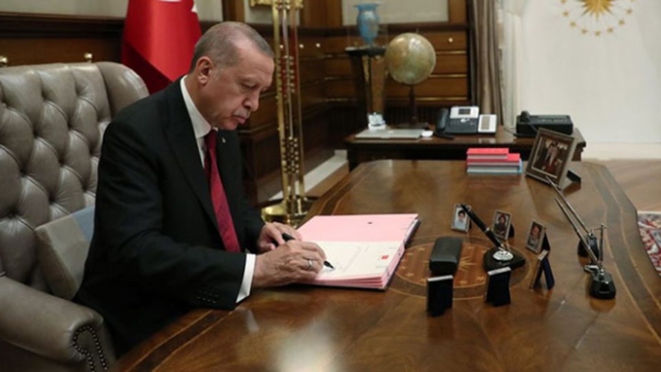 Cumhurbaşkanı Erdoğan 3 üniversiteye rektör atadı