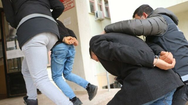 2 farklı FETÖ operasyonu: 68 gözaltı!