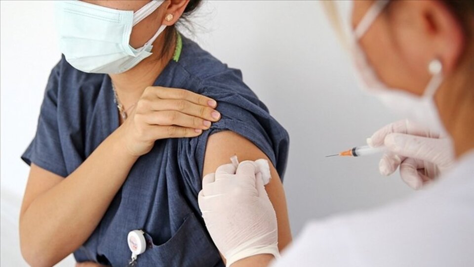 Biontech 3. doz aşı olacak mı?