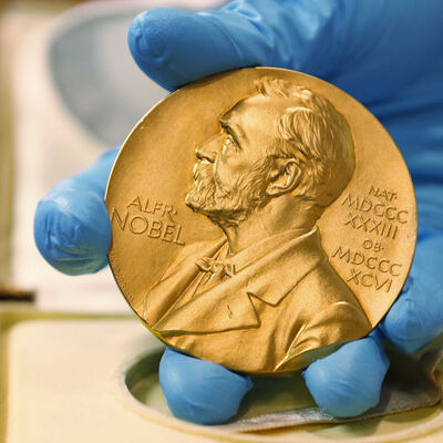 Nobel Fizik Ödülü'nün sahipleri belli oldu!