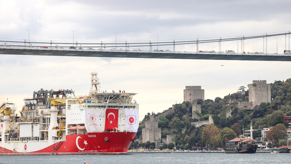 Yavuz Karadeniz'deki ilk görevi için yola çıktı
