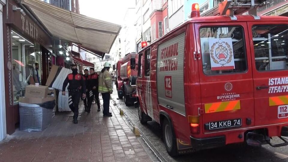 İstanbul'daki imalathanede yangın!