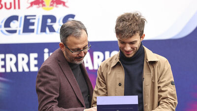 Bakan Kasapoğlu, Gasly bir araya geldi