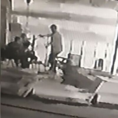 Olay anı kamerada! "Beni öldüremezsin adam değilsin" deyince!