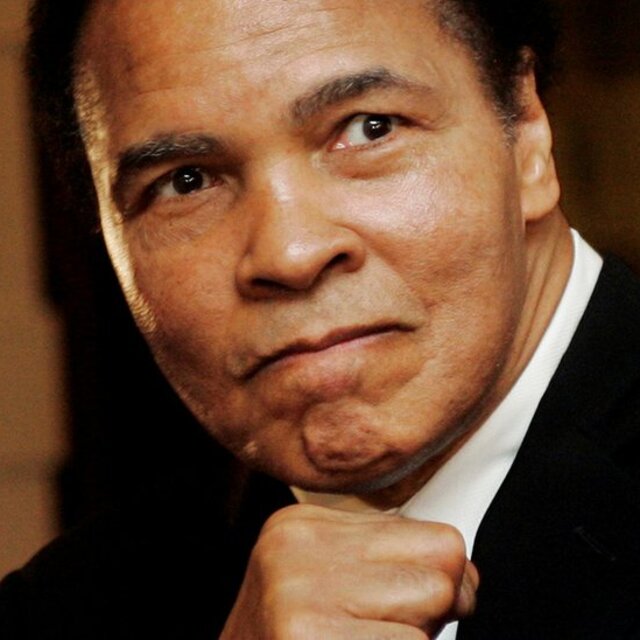 Muhammed Ali'nin çizdiği resimler 1 milyon dolara satıldı