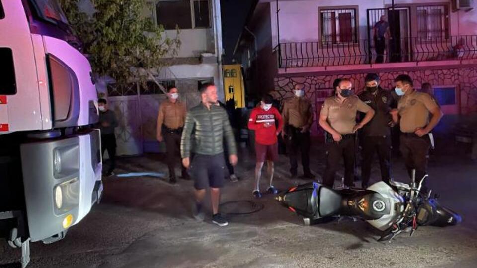 Çöp kamyonuyla çarpışan motosikletli öldü