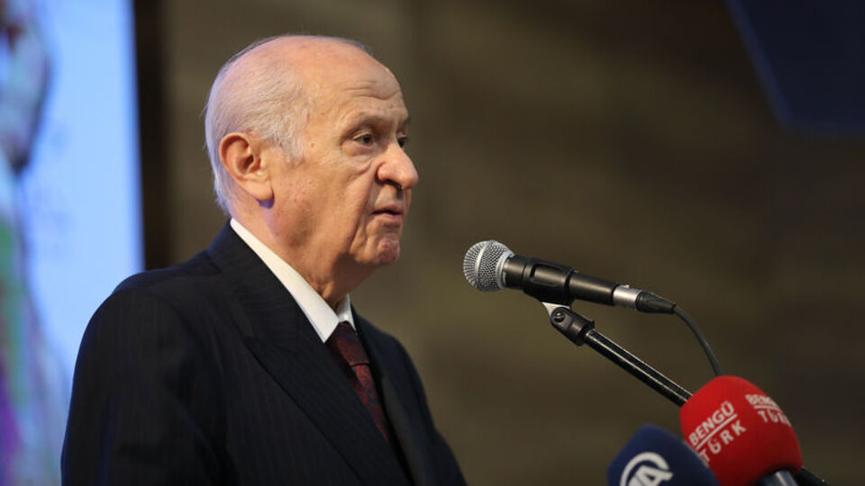 MHP 2023 için sahaya iniyor