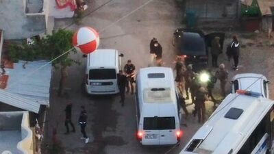 Silah tacirlerine şafak baskını!