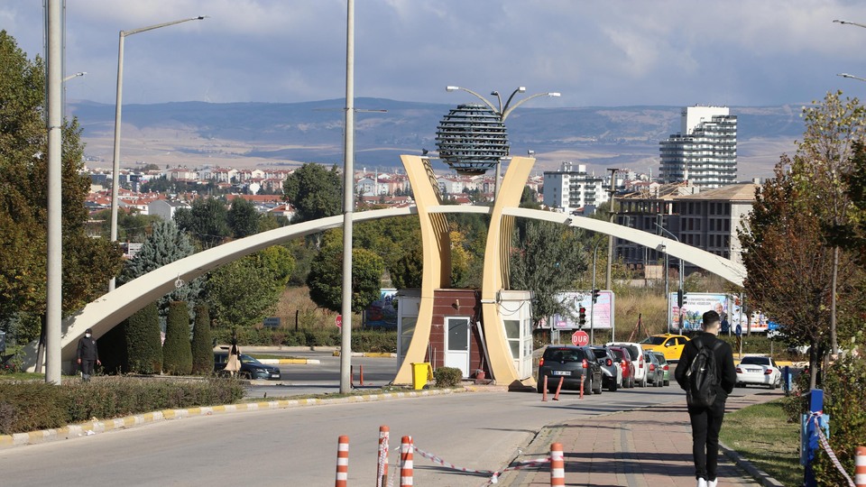 Üniversite yerleşkesinde ücretli HGS dönemi