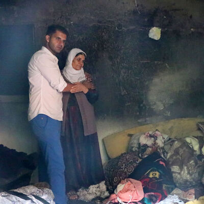 Evladına 33 yıl sonra kavuşan annenin mutluluğuna alev düştü