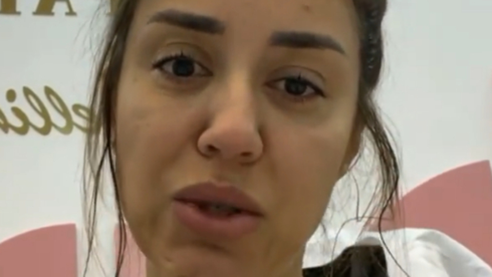 Banu Parlak'ın gözyaşları!