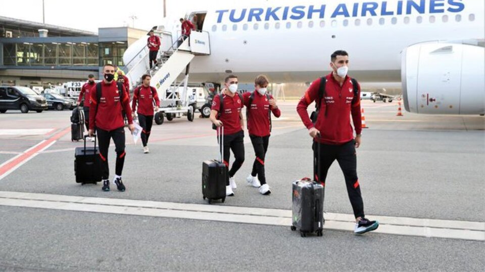 A Milli Takım, Letonya'da