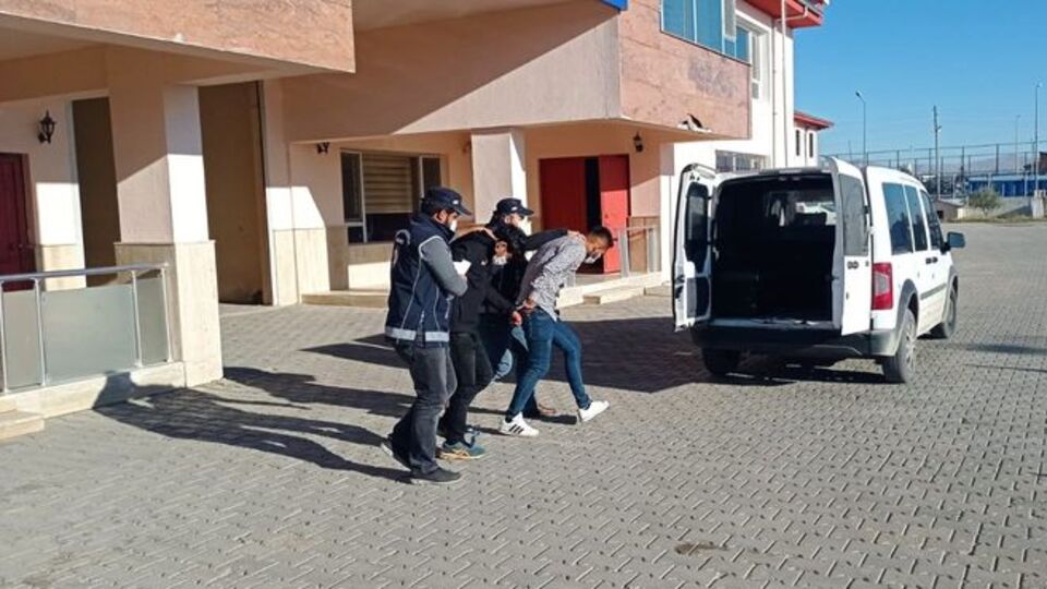 Van'da 23 organizatör yakalandı