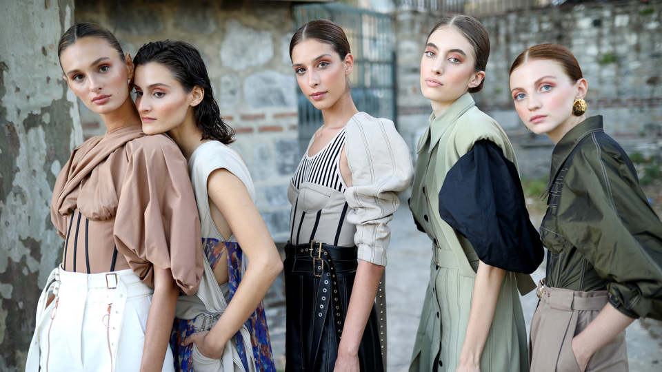 Moda sanatla buluşuyor