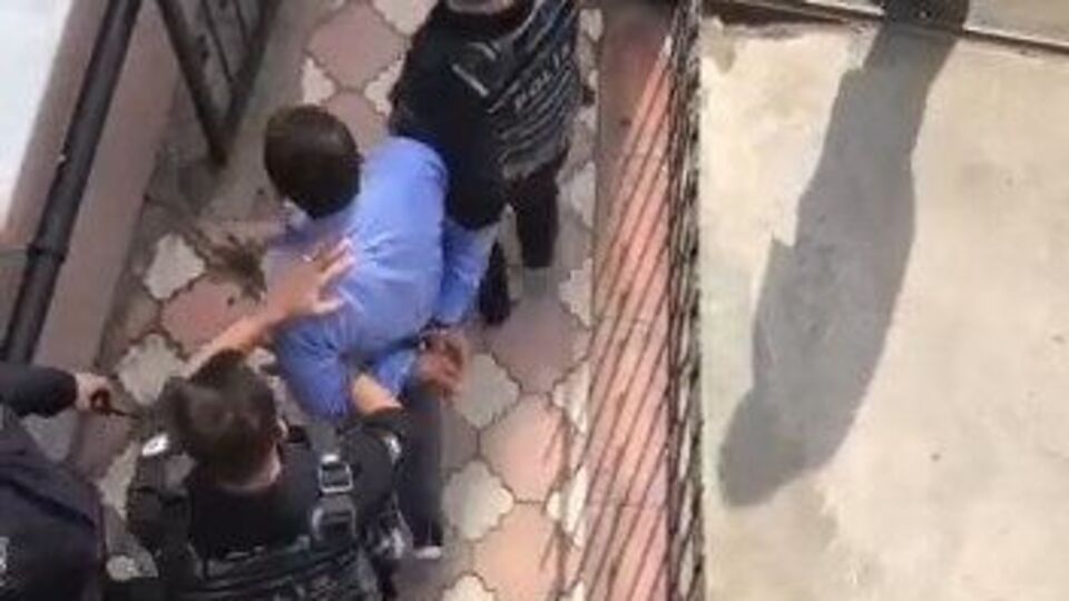 Karısını öldürüp başında bekledi! İstanbul'da dehşet!