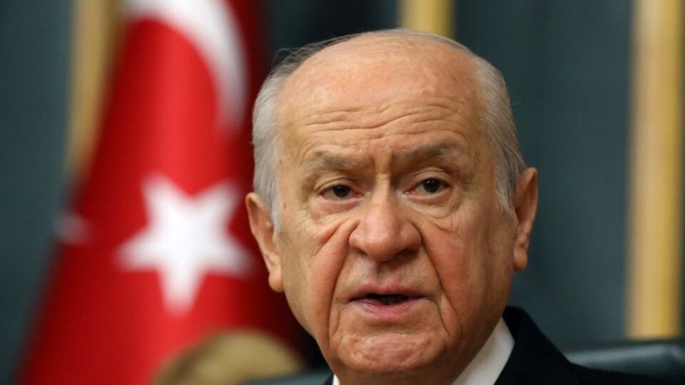 Bahçeli'den Karadağlı'ya destek