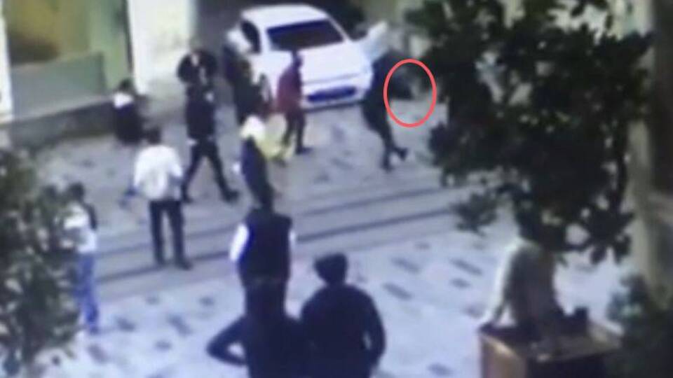 Sadece 'Yolu açın' dedi, sonrası akılalmaz!