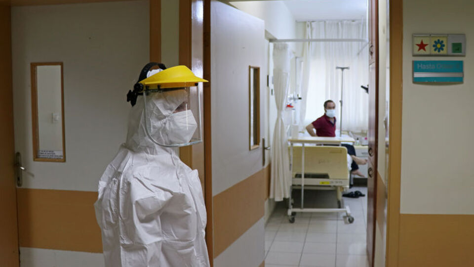 Covid-19'u nakil kalbiyle yendi