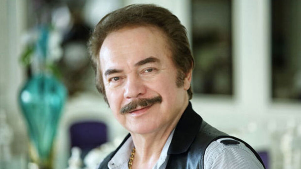 Orhan Gencebay kaç yaşında?