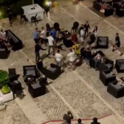 Ruslar ve İngilizler birbirine girdi! "Sevgilime baktın!"