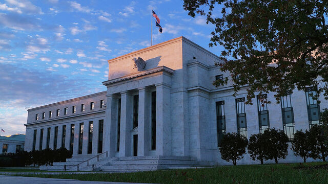 Fed kasımı işaret etti