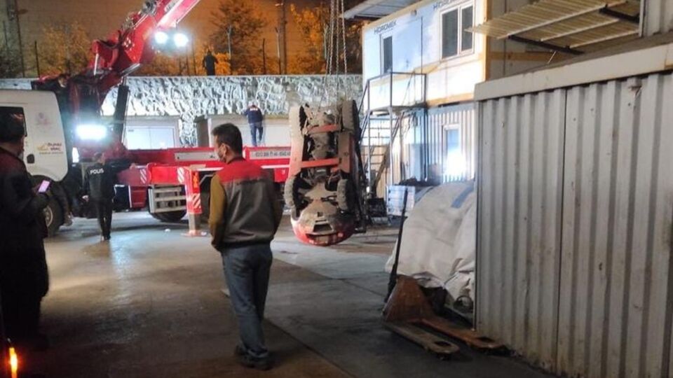 Ankara'da Forklift devrildi: 1 işçi öldü