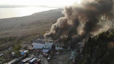 Geri dönüşüm tesisinde yangın