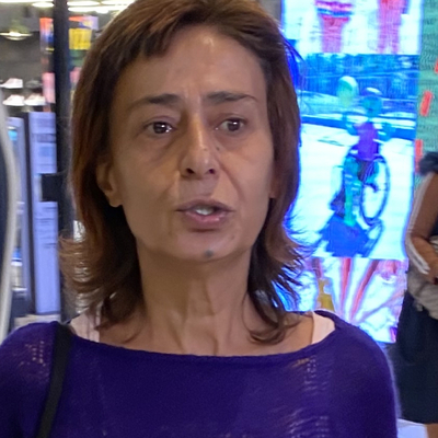 Hem aşısız hem maskesiz alışverişte!