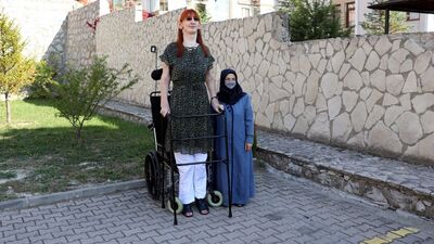 Guinness'e girmenin mutluluğunu yaşıyor