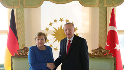 Merkel yarın Türkiye'ye geliyor