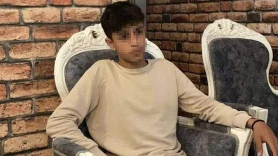 Liseli Kerem de 'laf atma' kurbanı!