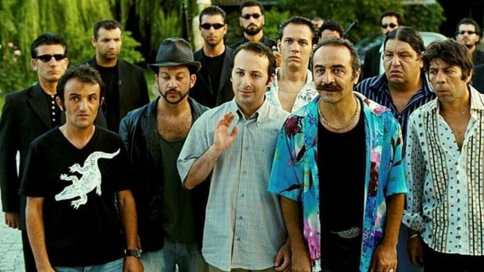 Organize İşler konusu ve oyuncuları!